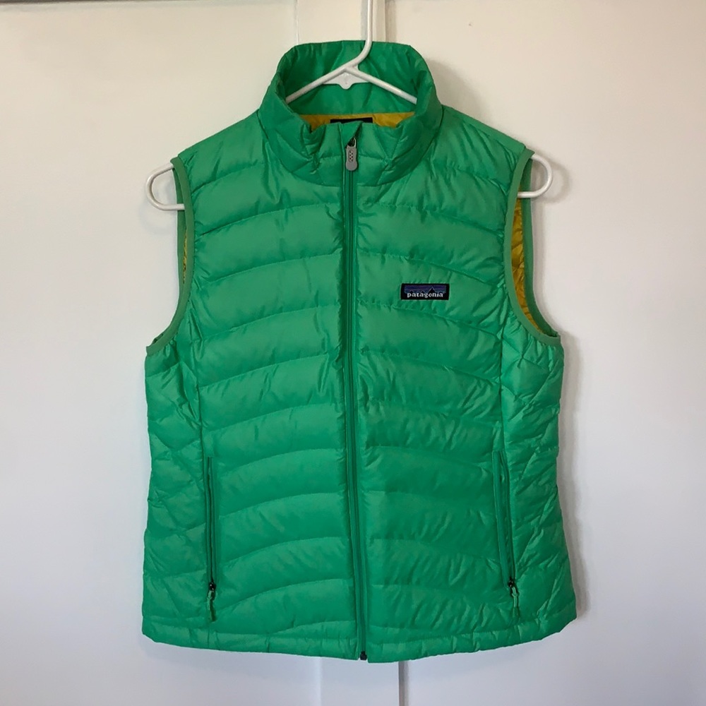 Patagonia women’s vest - size medium